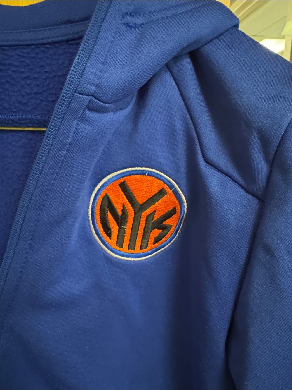adidas Kids Royal Blue NY Knicks Half-Zip Hoodie - Boys M 10/12 - Picture 2 of 6
